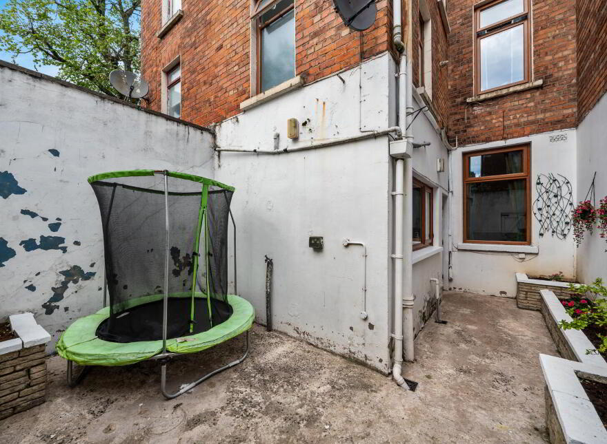 9 Skegoneill Avenue, Belfast, BT15 3JN