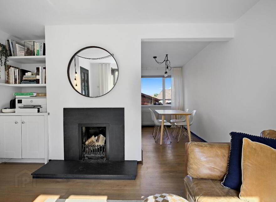 18 Woodbreda Park, Belfast, BT8 7HY
