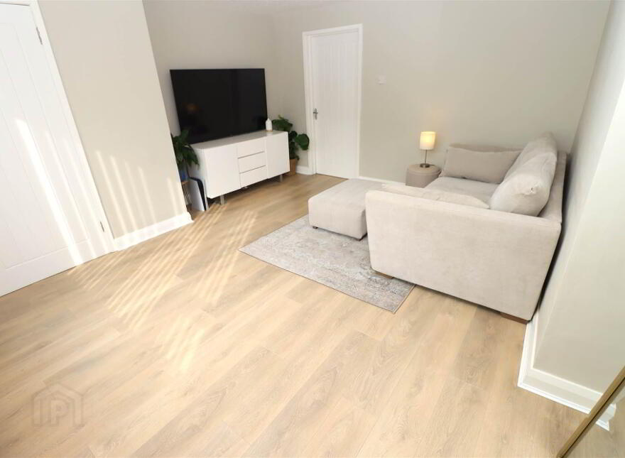 32 Ardmore Avenue, Dundonald, Belfast, BT16 1TB