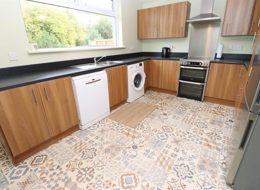 32 Ardmore Avenue, Dundonald, Belfast, BT16 1TB