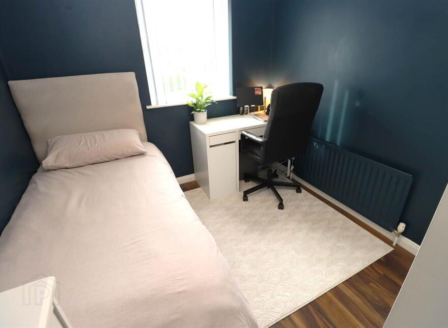 32 Ardmore Avenue, Dundonald, Belfast, BT16 1TB