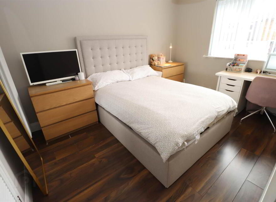 32 Ardmore Avenue, Dundonald, Belfast, BT16 1TB