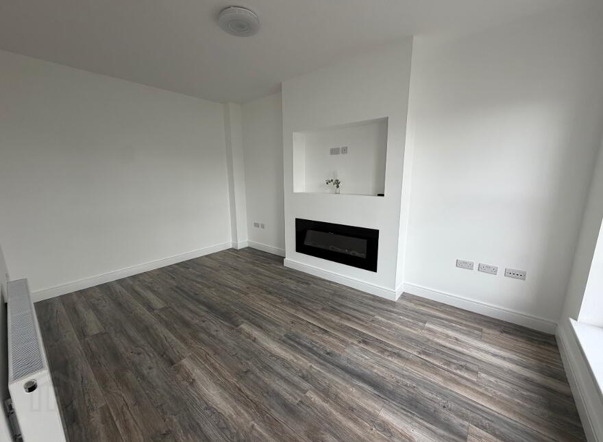 19 Blackrock Crescent, Newtownabbey, BT36 4AY