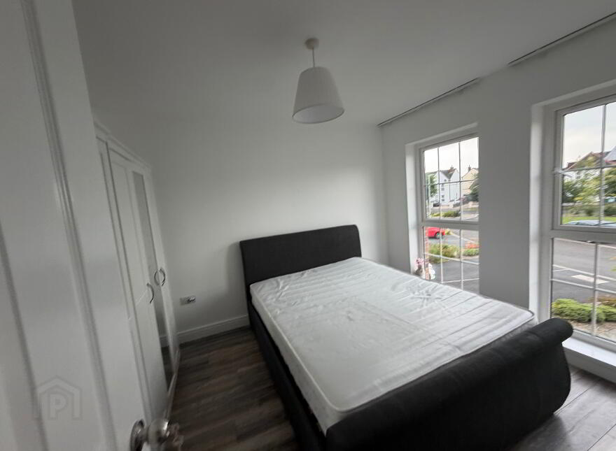 19 Blackrock Crescent, Newtownabbey, BT36 4AY