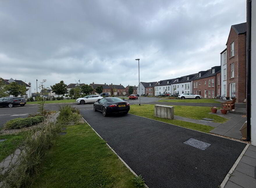 19 Blackrock Crescent, Newtownabbey, BT36 4AY
