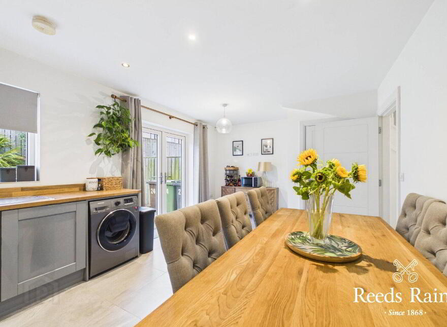 24 Woodbrook Walk, Lisburn, BT28 2ZY