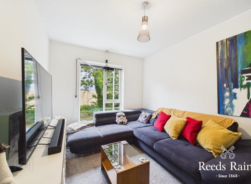 24 Woodbrook Walk, Lisburn, BT28 2ZY