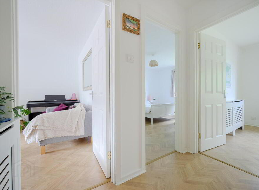 4 Cherry Tree, Gilnahirk, Belfast, BT5 7HY