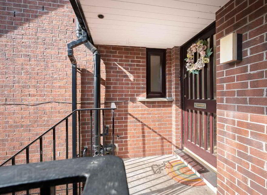 4 Cherry Tree, Gilnahirk, Belfast, BT5 7HY