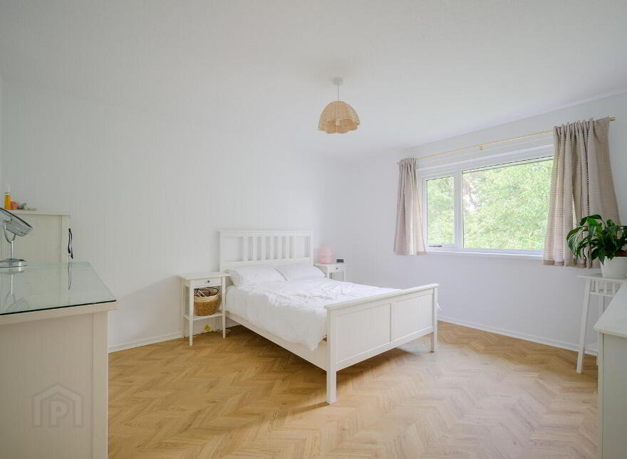 4 Cherry Tree, Gilnahirk, Belfast, BT5 7HY