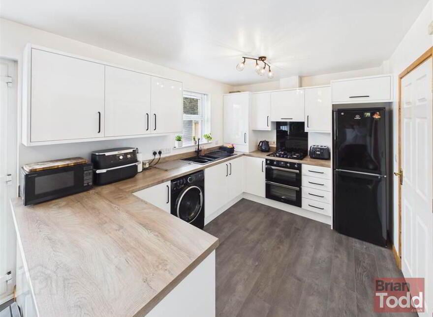 Walnut Green, Larne, BT40 2WP