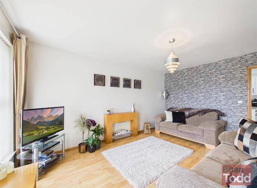 Walnut Green, Larne, BT40 2WP