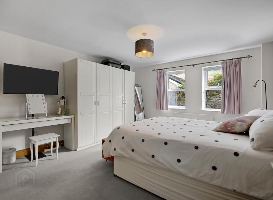 Flat 3, 1 Pickie Terrace, Bangor, BT20 3TE