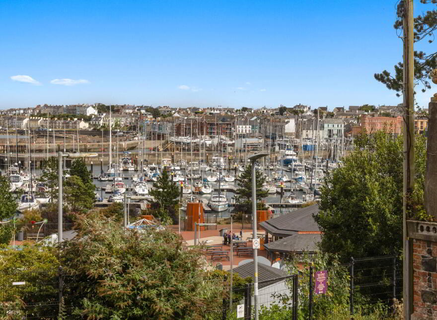 Flat 3, 1 Pickie Terrace, Bangor, BT20 3TE