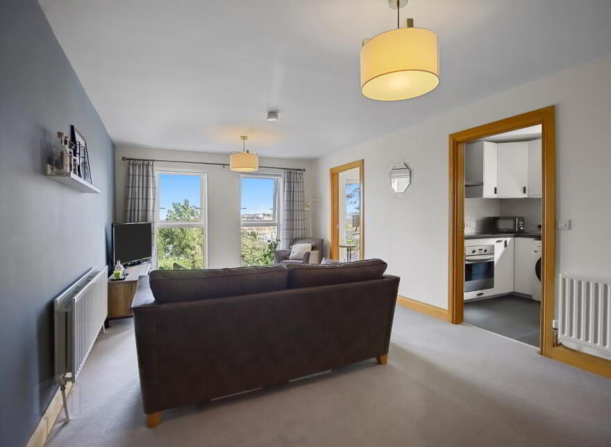 Flat 3, 1 Pickie Terrace, Bangor, BT20 3TE