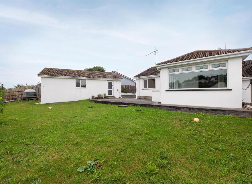 116 Bishops Brae Avenue, Downpatrick, BT30 6TQ