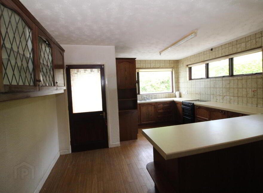 4 Glen Crescent, Jordanstown, Newtownabbey, BT37 0RZ