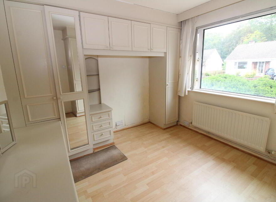 4 Glen Crescent, Jordanstown, Newtownabbey, BT37 0RZ