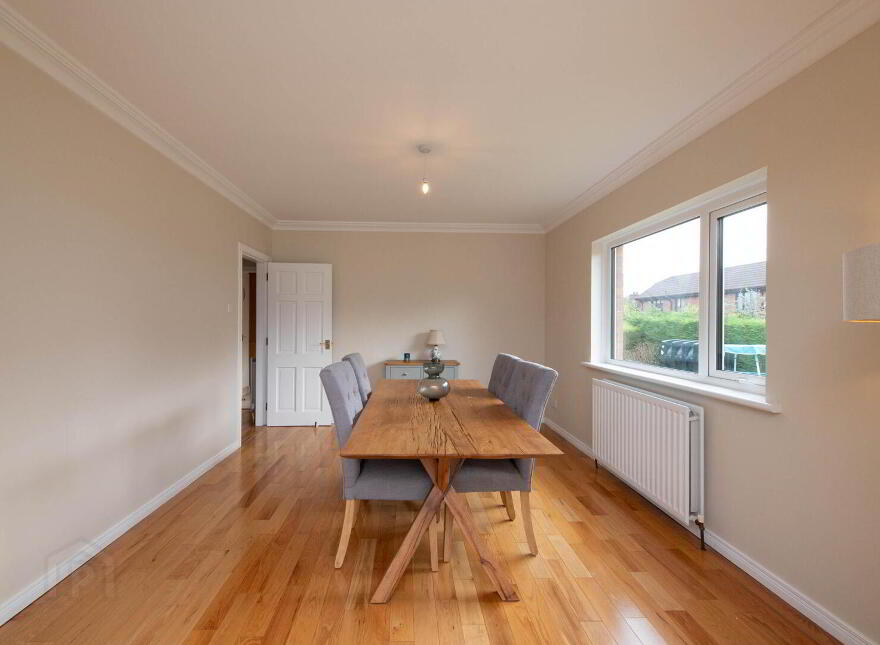 1 Meadowlands, Jordanstown, Newtownabbey, BT37 0UR