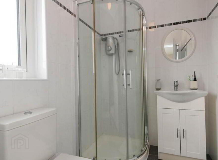 1 Meadowlands, Jordanstown, Newtownabbey, BT37 0UR