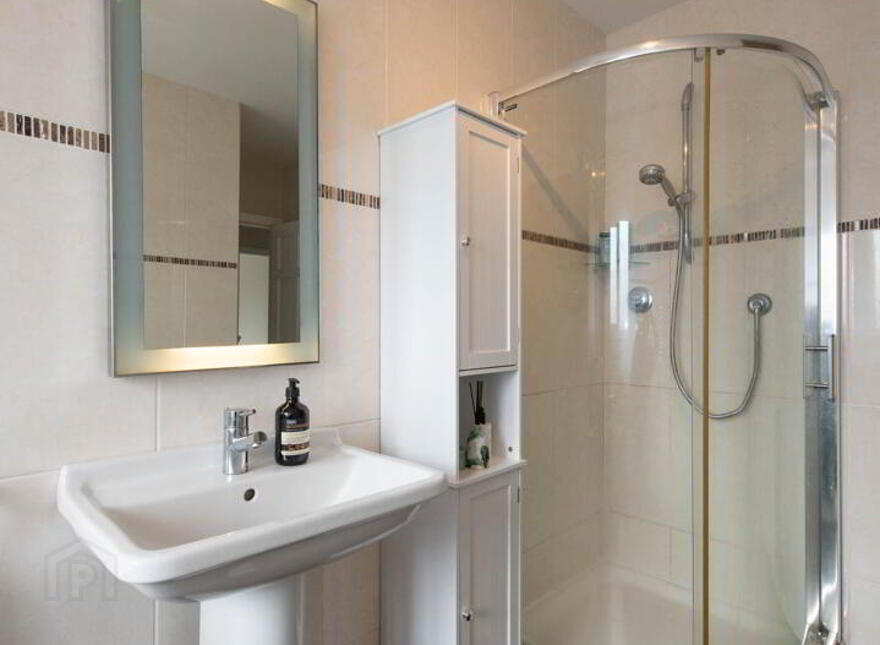 1 Meadowlands, Jordanstown, Newtownabbey, BT37 0UR