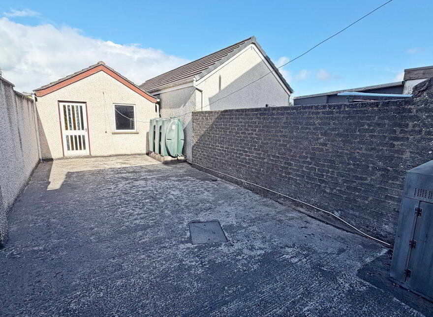 48 Bushmills Road, Coleraine, BT52 2BP
