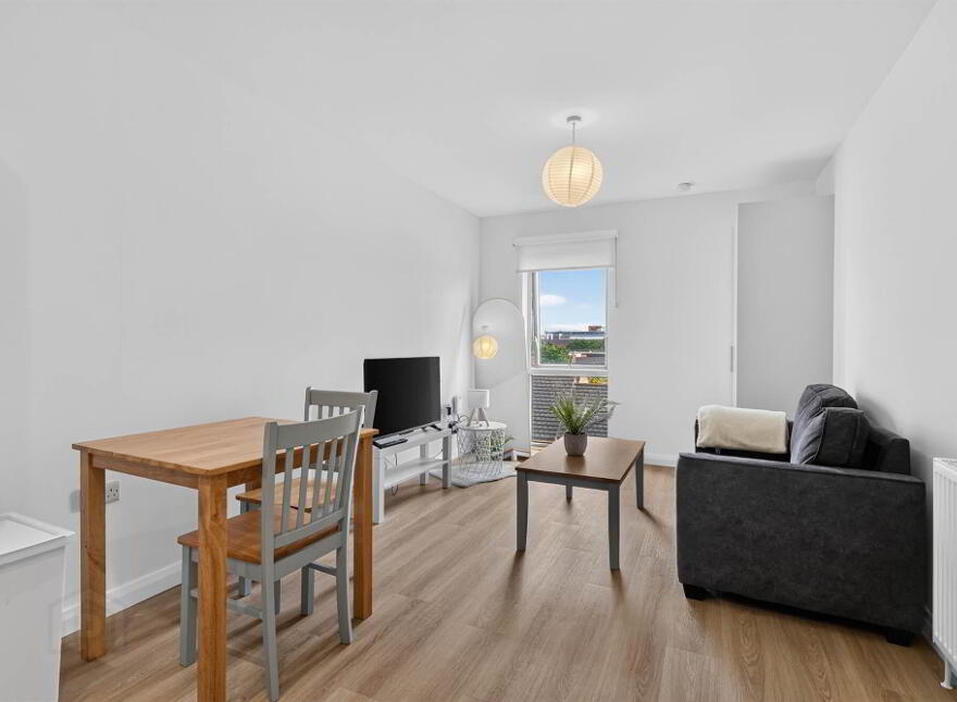 Apt8, 31 Apsley Street, Belfast, BT7 1FU