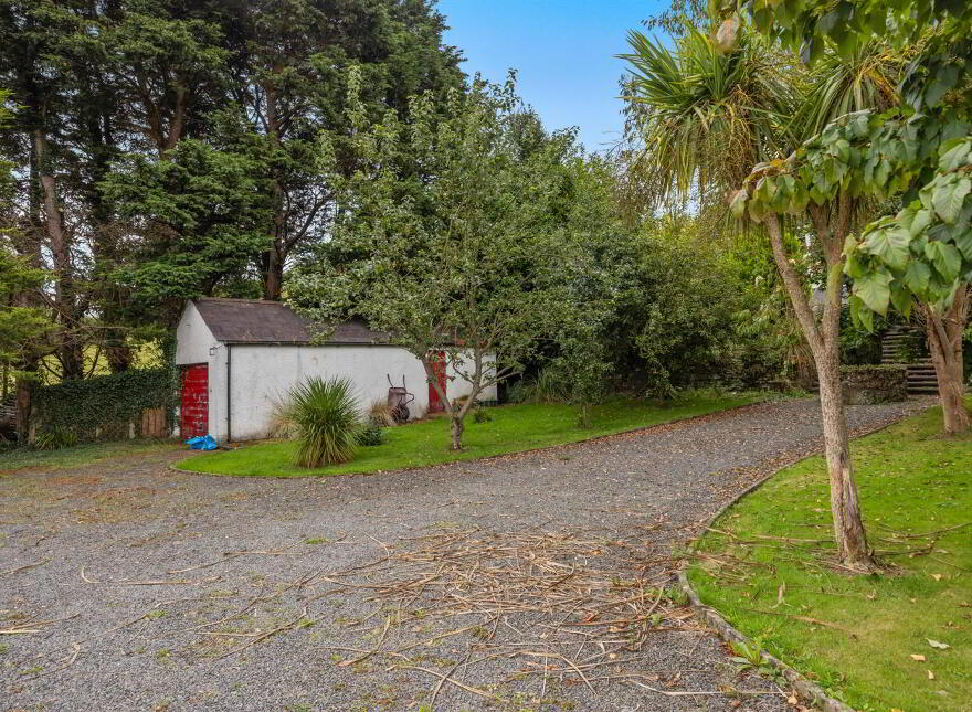 126 Lisburn Road, Ballynahinch, BT24 8TS