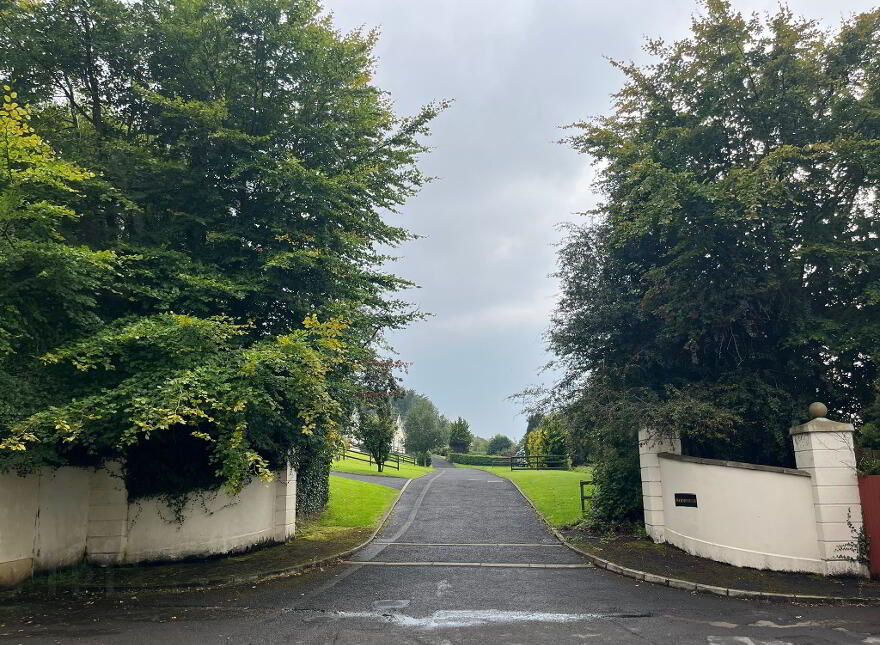 5 Woodfield, Prehen, Londonderry, BT47 2SZ