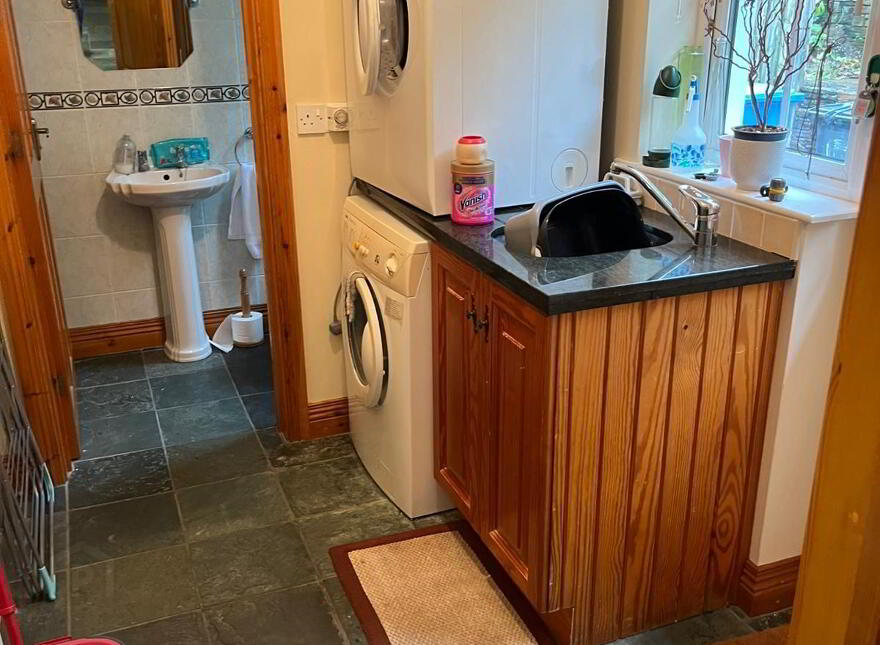 5 Woodfield, Prehen, Londonderry, BT47 2SZ
