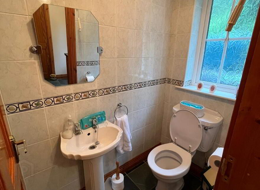 5 Woodfield, Prehen, Londonderry, BT47 2SZ