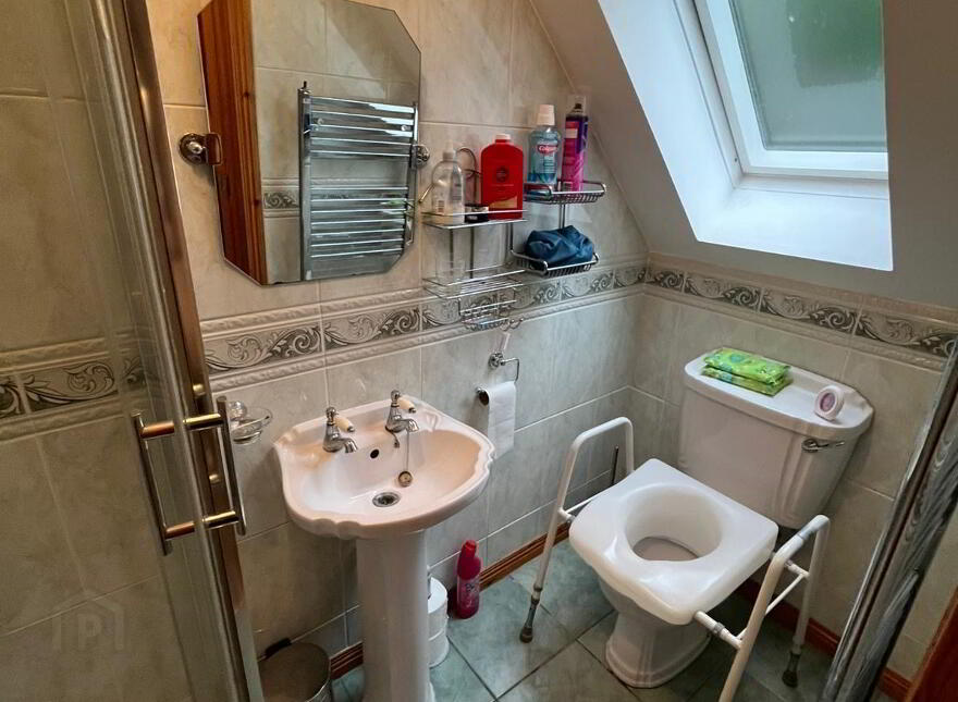 5 Woodfield, Prehen, Londonderry, BT47 2SZ