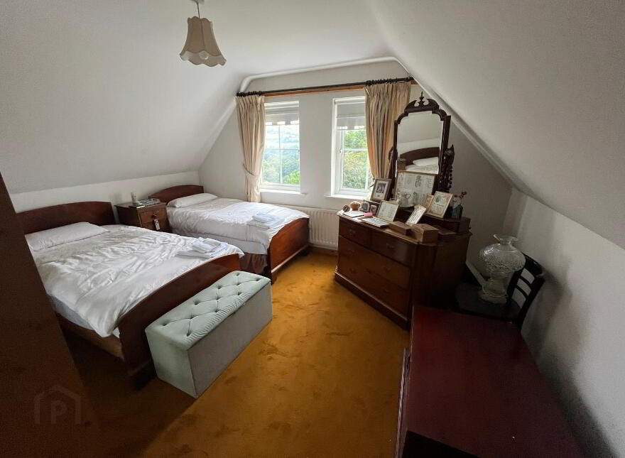 5 Woodfield, Prehen, Londonderry, BT47 2SZ