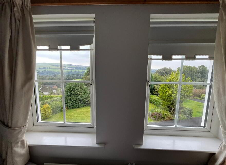 5 Woodfield, Prehen, Londonderry, BT47 2SZ