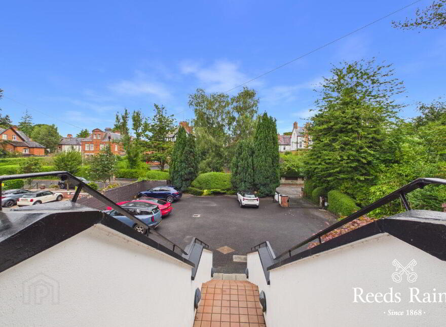 Apartment 3 1A Deramore Park South, Malone, Belfast, BT9 5JY