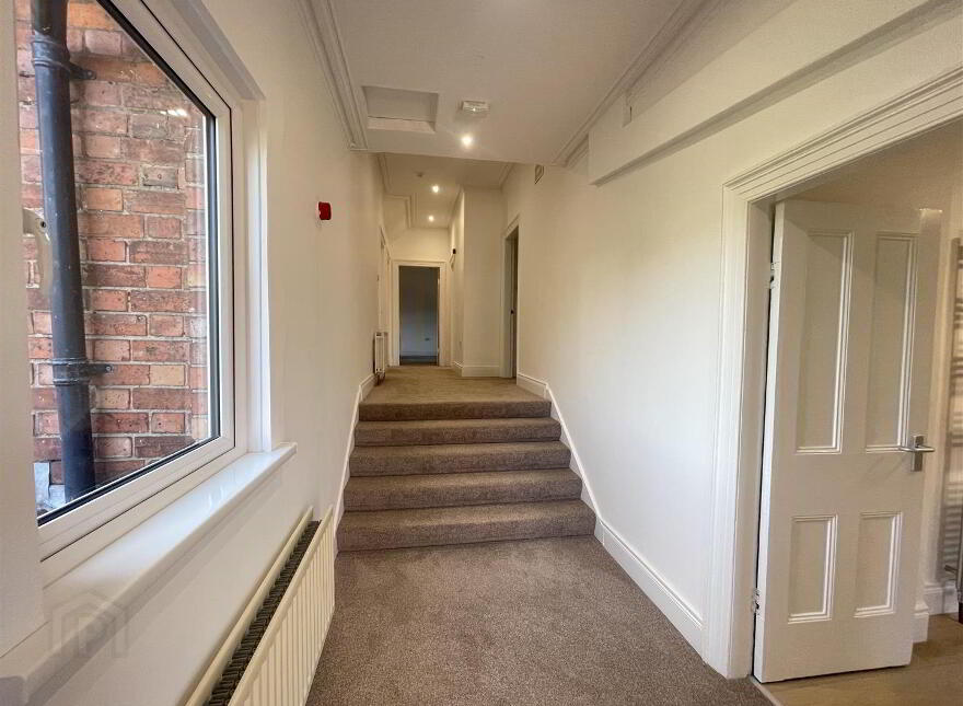 Apt 192A, Kingsway, Dunmurry, Belfast, BT17 9AL