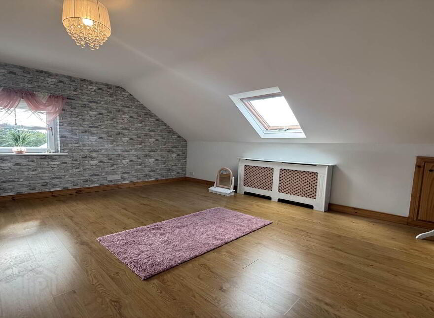 Loughcrillan Road, Loughcrillan, Glenties, F94KT22