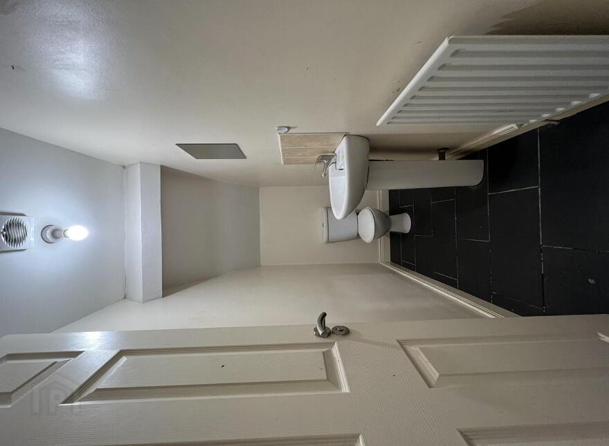 Apt 3, 2a Rutland Street, Belfast, BT7 2FJ
