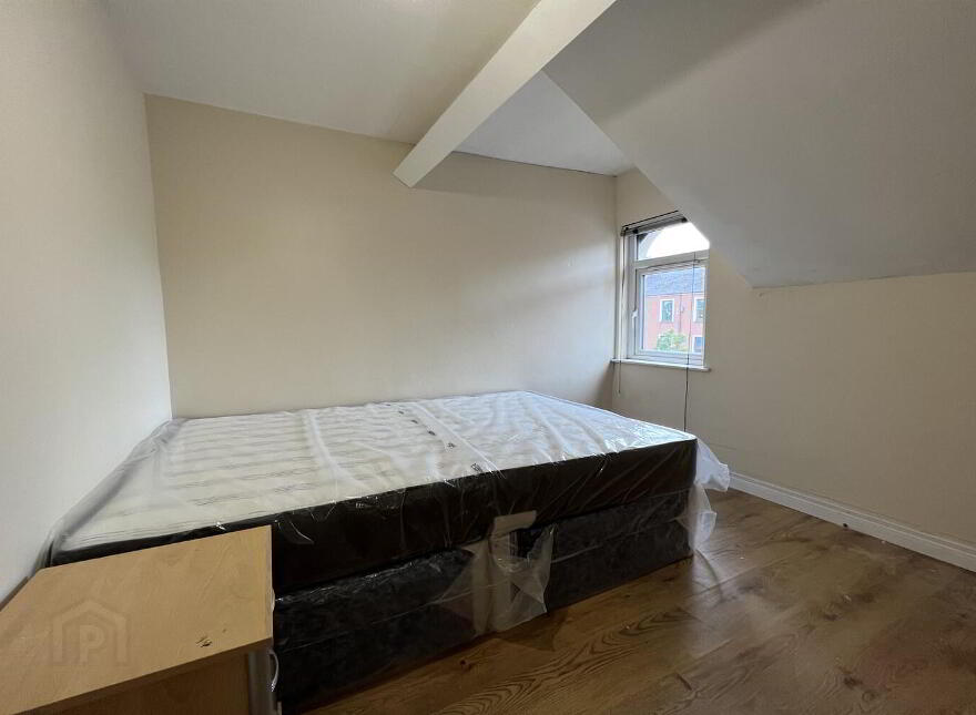 Apt 3, 2a Rutland Street, Belfast, BT7 2FJ