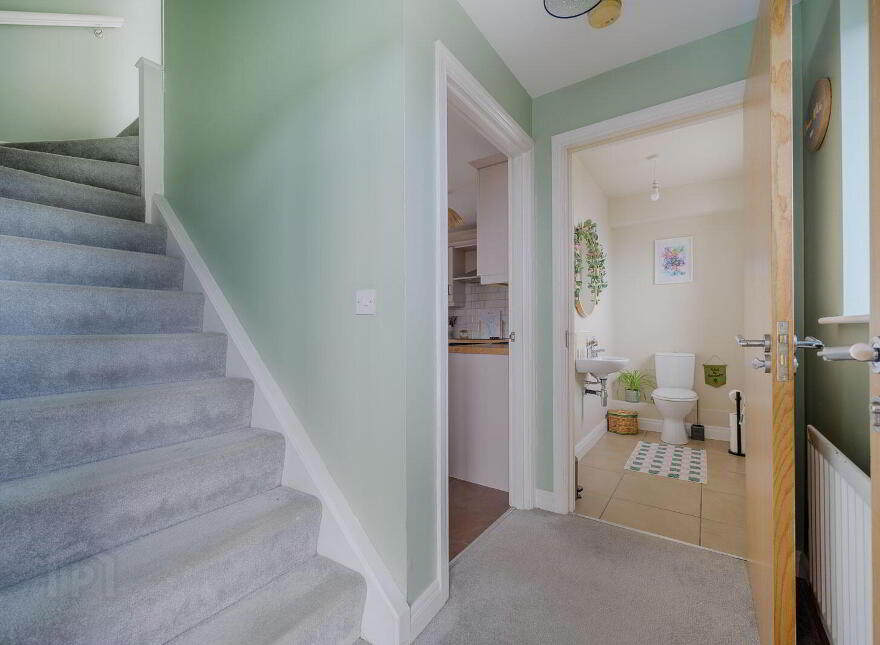 79 Linen Crescent, Bangor, BT19 7JW