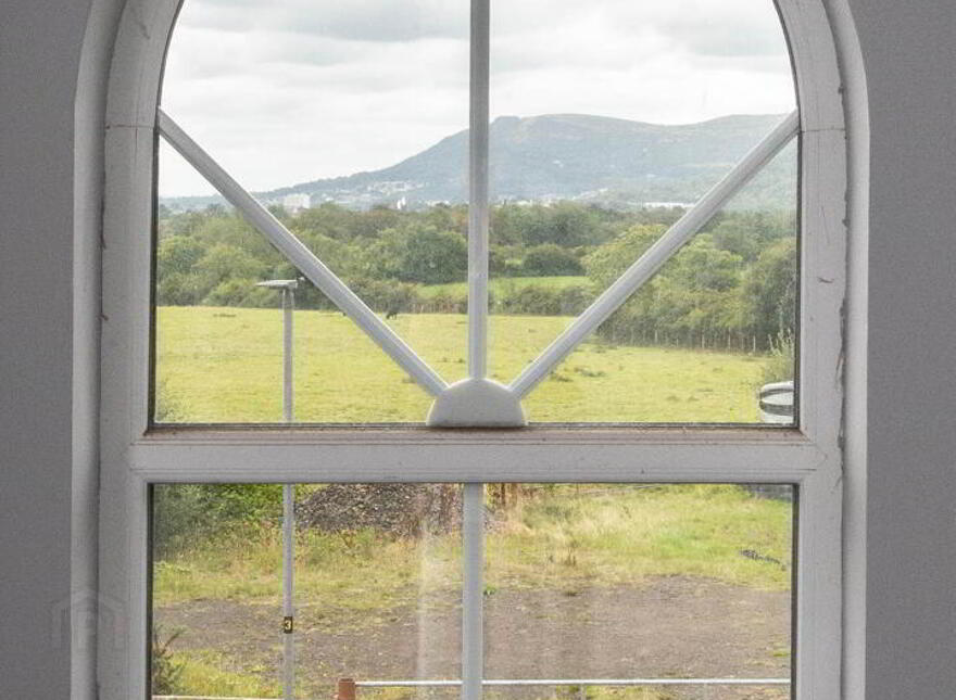 4 Farm Lodge Stables, Greenisland, BT38 8ZL