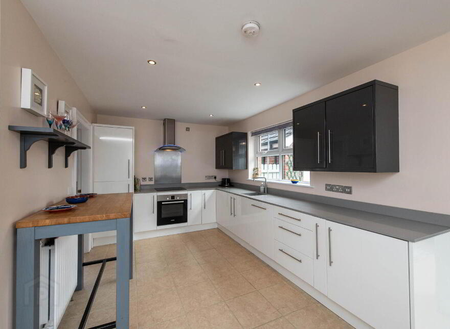 4 Farm Lodge Stables, Greenisland, BT38 8ZL