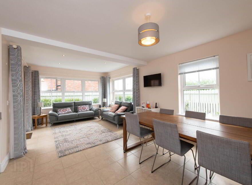 4 Farm Lodge Stables, Greenisland, BT38 8ZL