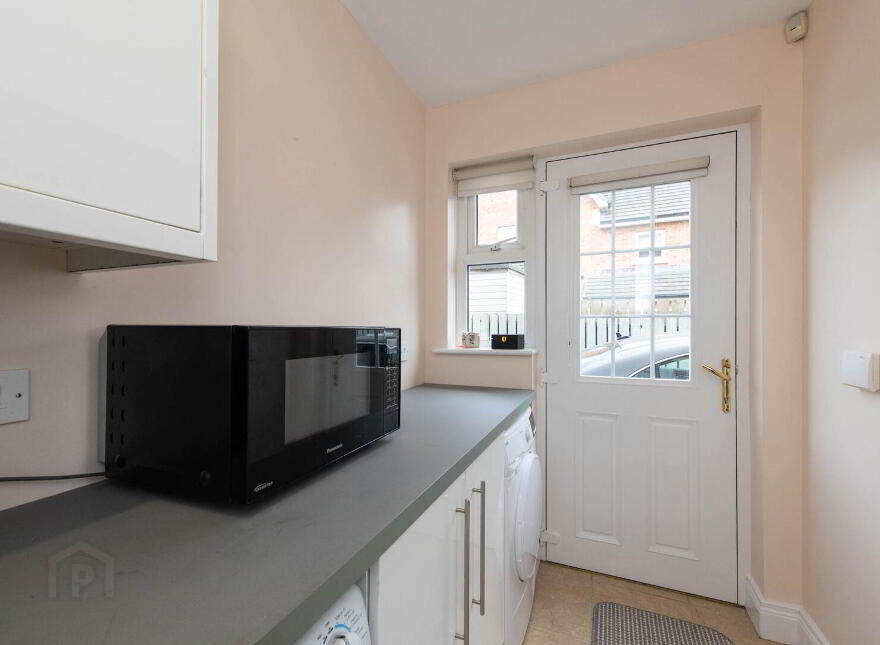 4 Farm Lodge Stables, Greenisland, BT38 8ZL