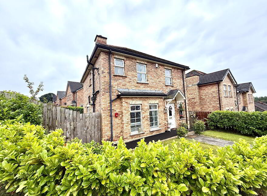 40A Blackthorn Manor, Waterside, Derry, BT47 5ST