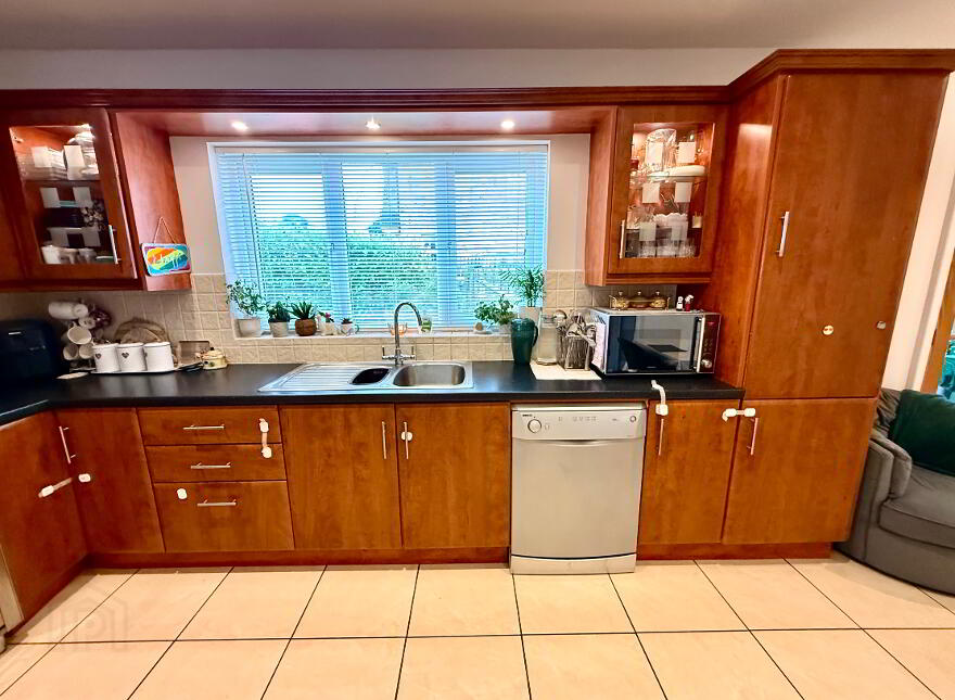 40A Blackthorn Manor, Waterside, Derry, BT47 5ST