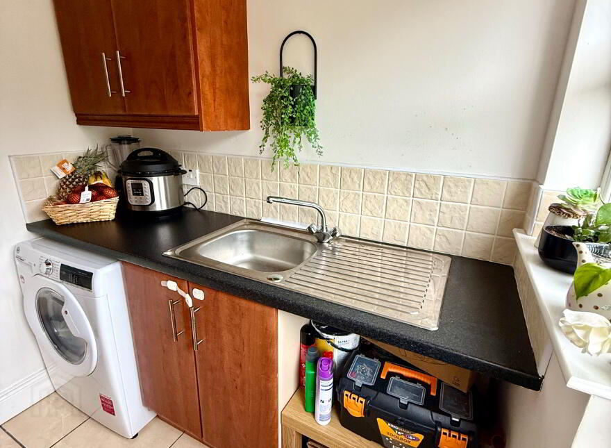 40A Blackthorn Manor, Waterside, Derry, BT47 5ST