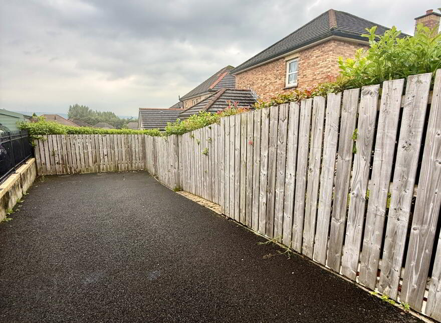 40A Blackthorn Manor, Waterside, Derry, BT47 5ST