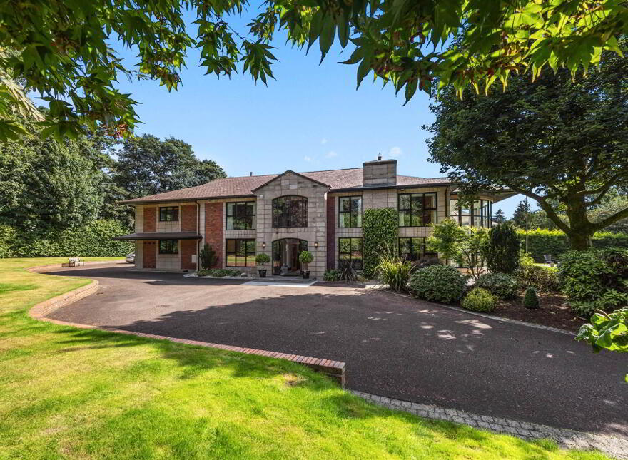 190 Upper Malone Road, Belfast, BT17 9JZ