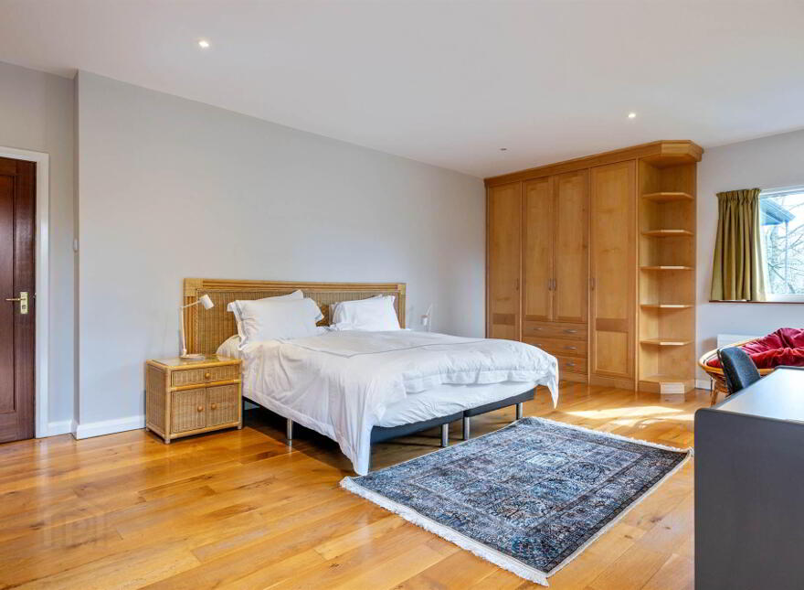190 Upper Malone Road, Belfast, BT17 9JZ
